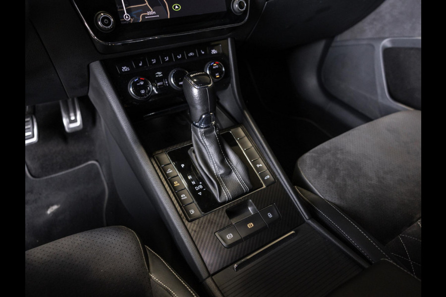Škoda Superb Combi 1.4 TSI iV Sportline Business / 218pk / Trekhaak / Stoel en stuur verwarming /