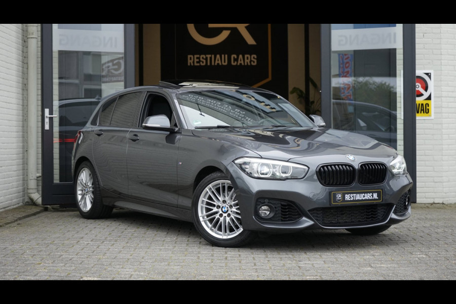 BMW 1-serie 118i M Sport Shadow Line AUTOMAAT|CRUISE|FULL LED|LEDER|NAVIGATIE|PANORAMA|STOELVERWARMING|TREKHAAK