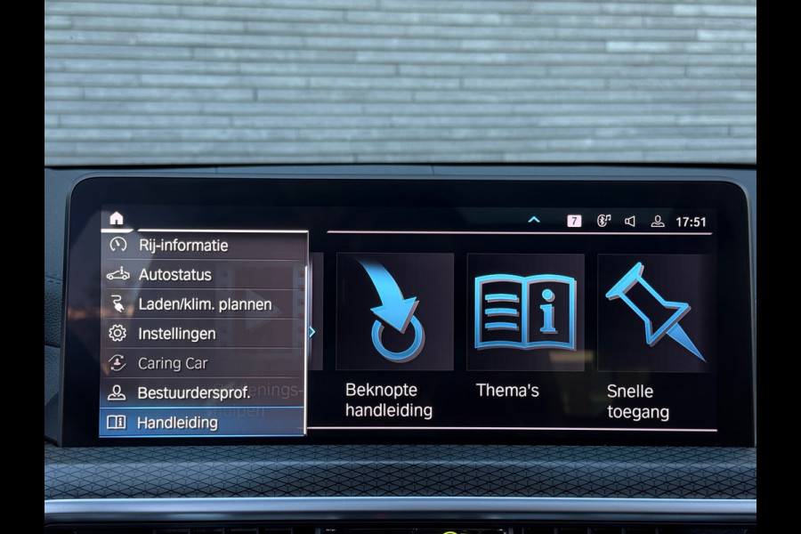 BMW X3 XDrive30e M Sport Pro 300pk PHEV SOH 99% Trekhaak| Pano | Memory | HUD | H&K | 20Inch