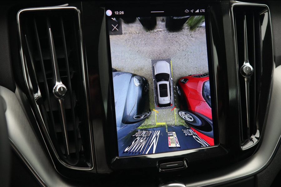 Volvo XC60 2.0 T6 Plug-in hybrid AWD Inscription / PANO / HUD / H&K / ACC / 360 / KEYLESS