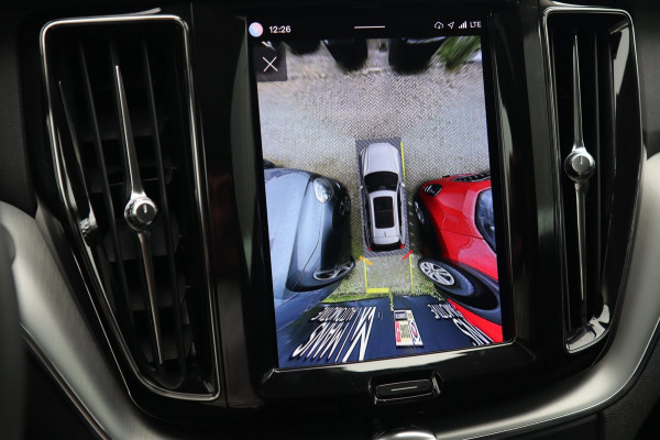 Volvo XC60 2.0 T6 Plug-in hybrid AWD Inscription / PANO / HUD / H&K / ACC / 360 / KEYLESS
