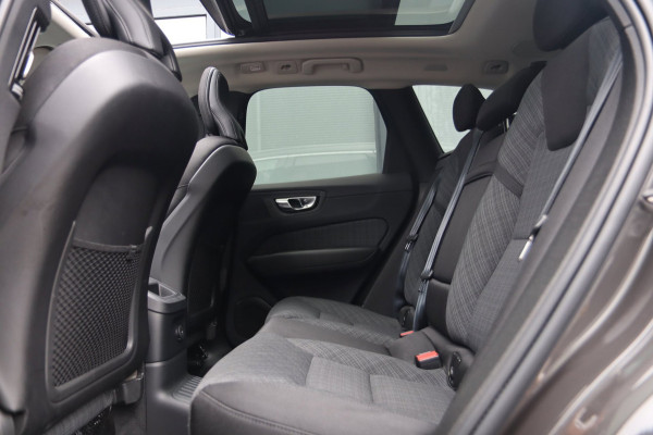 Volvo XC60 2.0 T6 Plug-in hybrid AWD Inscription / PANO / HUD / H&K / ACC / 360 / KEYLESS