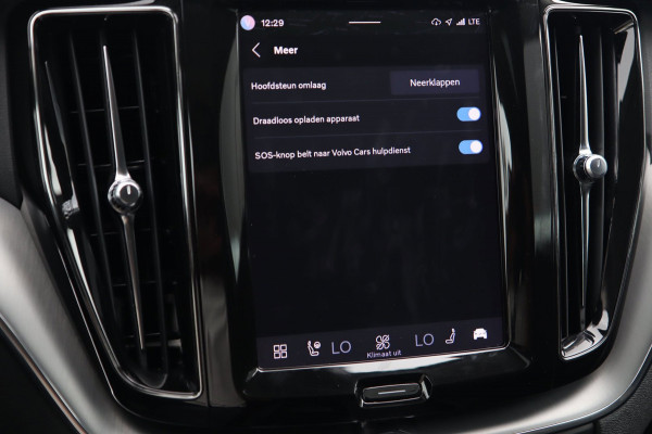 Volvo XC60 2.0 T6 Plug-in hybrid AWD Inscription / PANO / HUD / H&K / ACC / 360 / KEYLESS