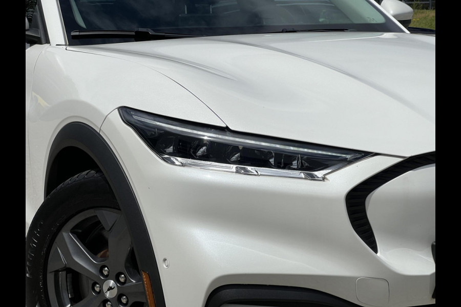 Ford Mustang Mach-E Extended RWD 98 kWh | 66.000 KM | Volledig Lederen Interieur | Technology Pack |