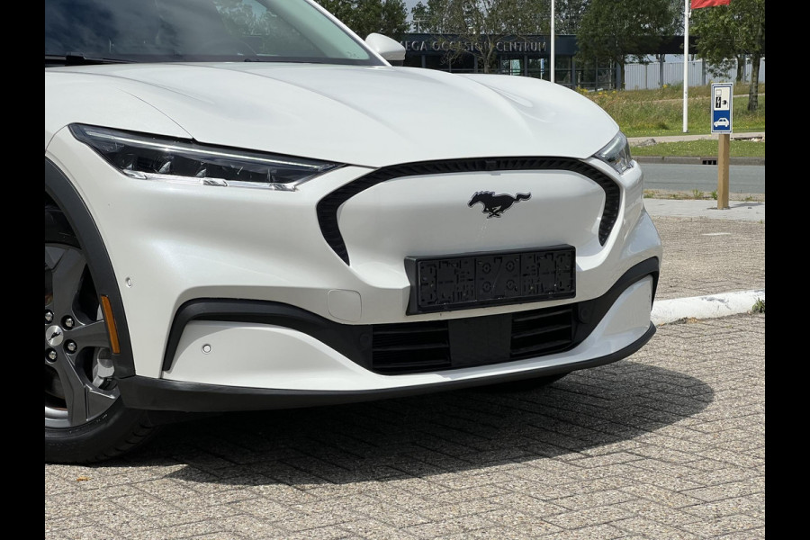 Ford Mustang Mach-E Extended RWD 98 kWh | 66.000 KM | Volledig Lederen Interieur | Technology Pack |