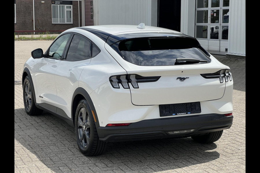 Ford Mustang Mach-E Extended RWD 98 kWh | 66.000 KM | Volledig Lederen Interieur | Technology Pack |