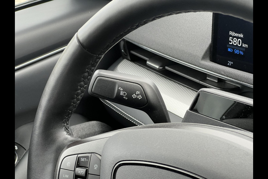 Ford Mustang Mach-E Extended RWD 98 kWh | 66.000 KM | Volledig Lederen Interieur | Technology Pack |