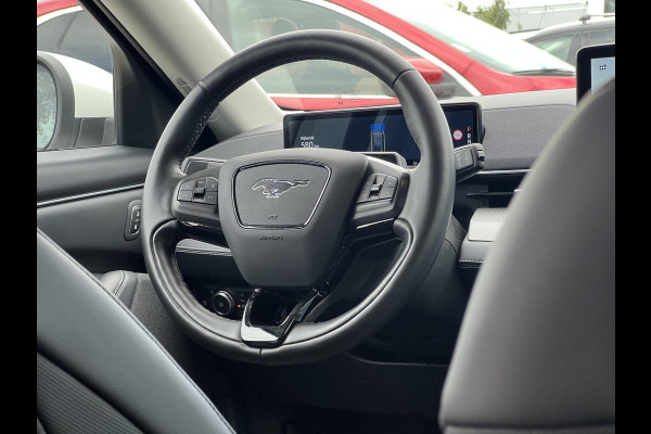 Ford Mustang Mach-E Extended RWD 98 kWh | 66.000 KM | Volledig Lederen Interieur | Technology Pack |
