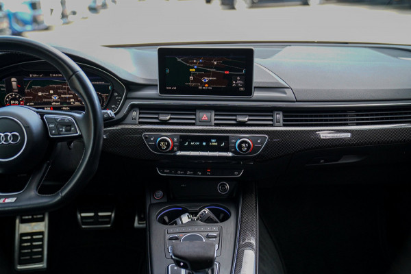 Audi S4 Avant 3.0 TFSI S4 Quattro Pro Line Plus | Bang&Olufsen | Adaptieve Cruise | Lane Assist | Trekhaak | Camera | Audi Drive