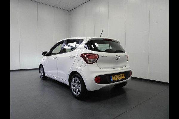 Hyundai i10 1.0i Comfort Smart Pack NAVI/AIRCO/CRUISE/PDC!