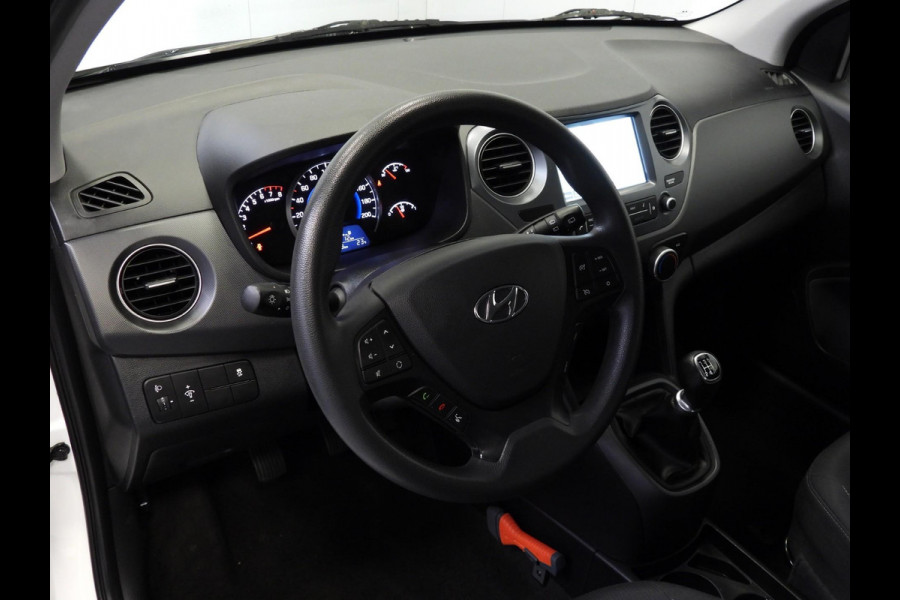 Hyundai i10 1.0i Comfort Smart Pack NAVI/AIRCO/CRUISE/PDC!