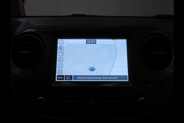 Hyundai i10 1.0i Comfort Smart Pack NAVI/AIRCO/CRUISE/PDC!
