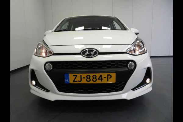 Hyundai i10 1.0i Comfort Smart Pack NAVI/AIRCO/CRUISE/PDC!