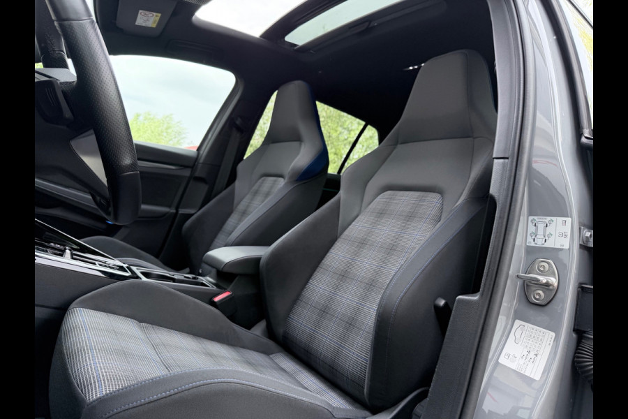 Volkswagen Golf 1.4 eHybrid GTE Pano/Camera/Blindspot