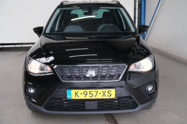 Seat Arona 1.0 TSI Style Business Intense - N.A.P. Airco, Cruise, Navi, PDC, Carplay, Trekhaak.