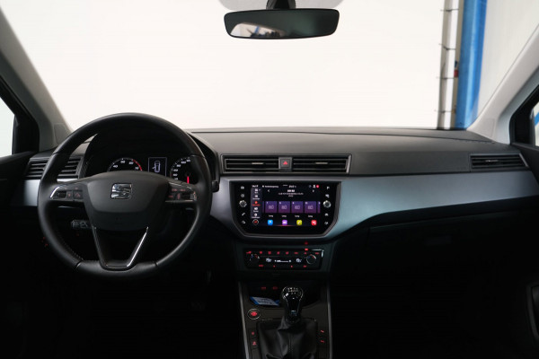 Seat Arona 1.0 TSI Style Business Intense - N.A.P. Airco, Cruise, Navi, PDC, Carplay, Trekhaak.