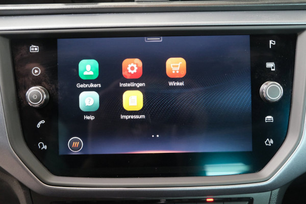 Seat Arona 1.0 TSI Style Business Intense - N.A.P. Airco, Cruise, Navi, PDC, Carplay, Trekhaak.