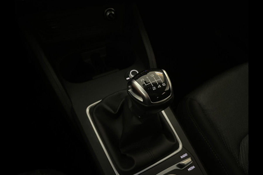 Audi Q2 30 TFSI Advanced edition AIRCO NAVI CRUISE BLUETOOTH ELEK RAMEN CENT VERG VELGEN TREKHAAK HOGE ZIT ZEER NETTE AUTO