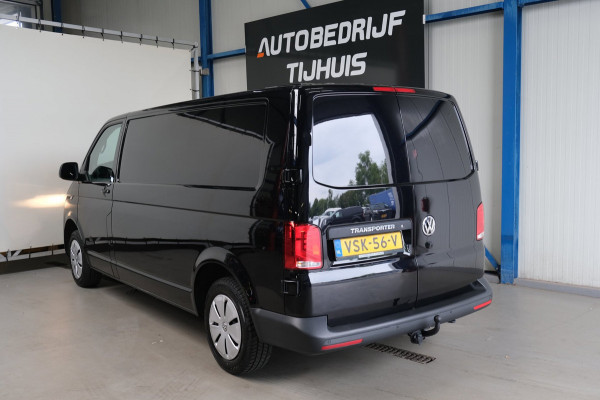 Volkswagen Transporter 2.0 TDI 150PK L2H1 28 Comfortline Automaat - Airco, Cruise, Navi, PDC, Camera, Carplay, Trekhaak.