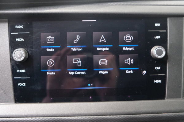 Volkswagen Transporter 2.0 TDI 150PK L2H1 28 Comfortline Automaat - Airco, Cruise, Navi, PDC, Camera, Carplay, Trekhaak.