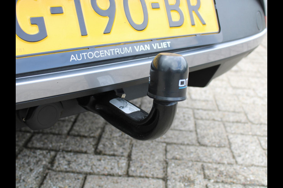 Seat Leon ST 1.5 TSI FR Business Intense | APPLE CARPLAY / ANDROID AUTO | KEYLESS ENTRY | CRUISE CONTROL |