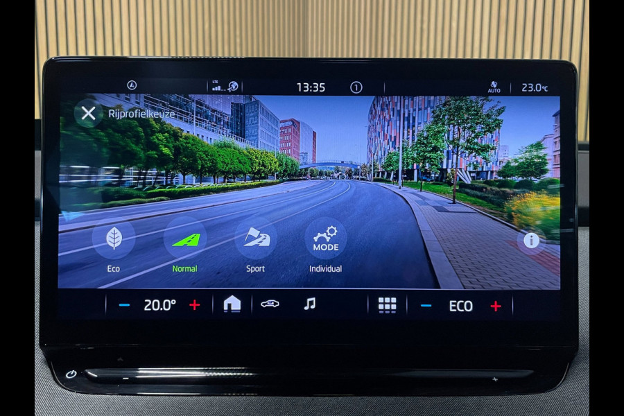 Škoda ENYAQ iV 80|89% SOH|GROTE ACCU|ACC|PANORAMADAK|HEAD-UP|STUURVERW.|CARPLAY/ANDROID|CAMERA|NAVI|NL-AUTO|NAP|1e EIG.|INCL.BTW|