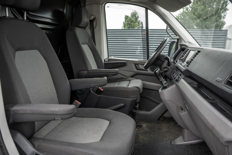 Volkswagen Crafter 2.0 TDI FWD L5H3 | 177 PK | Motor Defect | Camera | Cruise | PDC | Airco