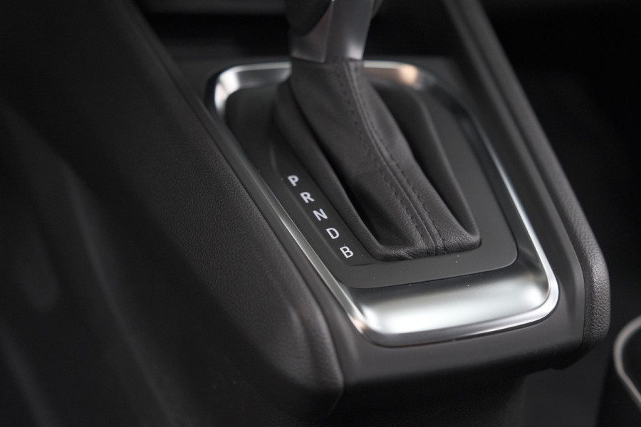 Renault Captur 1.6 E-Tech Full Hybrid 145 Techno | Navigatie | Camera | Parkeersensoren | Apple Carplay