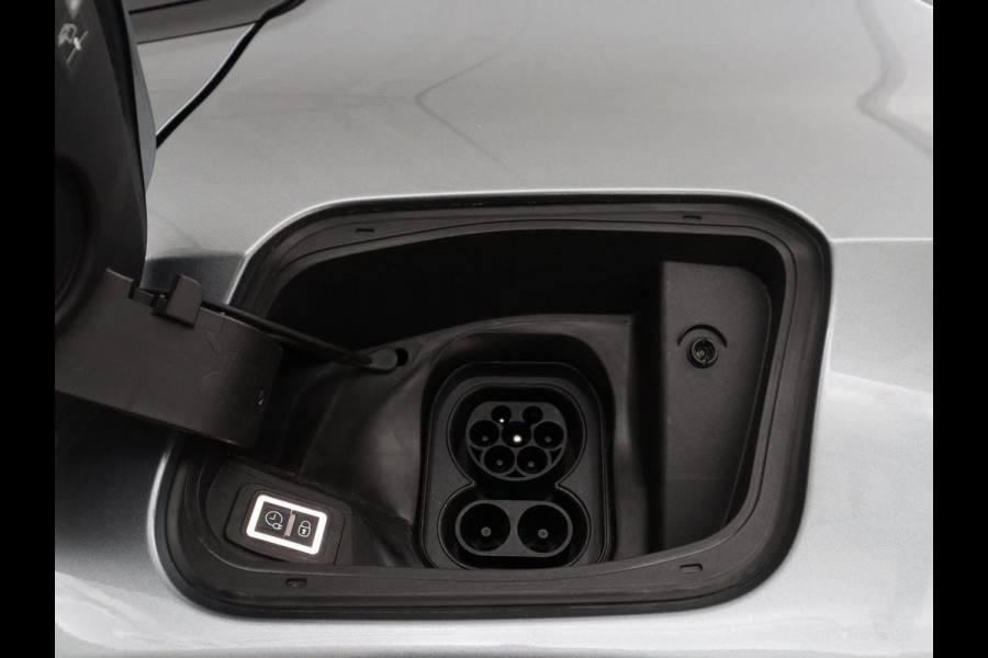 Jeep Avanger 85th Anniversary 54 kWh | SOH 97,7 | 360 Camera | Adaptive cruise control | Carplay | Climate control | Side assist