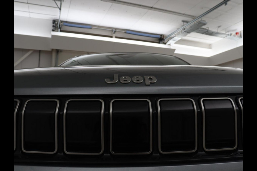 Jeep Avanger 85th Anniversary 54 kWh | SOH 97,7 | 360 Camera | Adaptive cruise control | Carplay | Climate control | Side assist