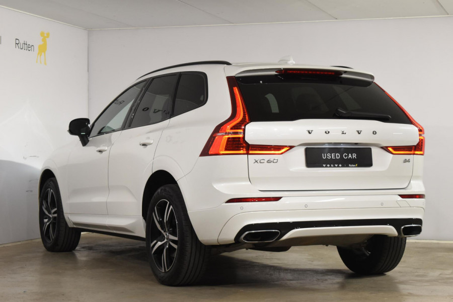 Volvo XC60 B4 197PK Automaat R-Design / Adaptive Cruise control / Elektrische stoelen / Best. stoel met geheugen / Elektrisch panorama schuif-/kanteldak / Stuurverwarming / Stoelverwarming / Achteruitrijcamera / Harman Kardon