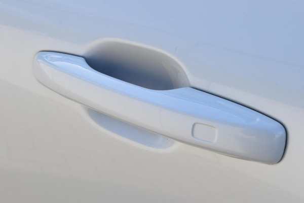 Volvo XC60 B4 197PK Automaat R-Design / Adaptive Cruise control / Elektrische stoelen / Best. stoel met geheugen / Elektrisch panorama schuif-/kanteldak / Stuurverwarming / Stoelverwarming / Achteruitrijcamera / Harman Kardon