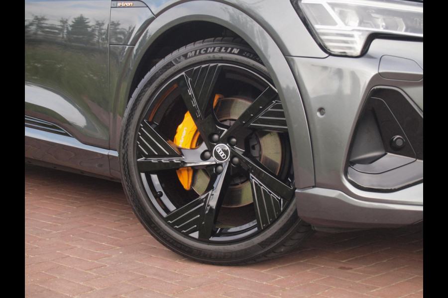Audi e-tron Sportback 55 quattro S edition 95 kWh | Panoramadak | Camera | Sfeerverlichting | Bang & Olufsen | 22 inch |