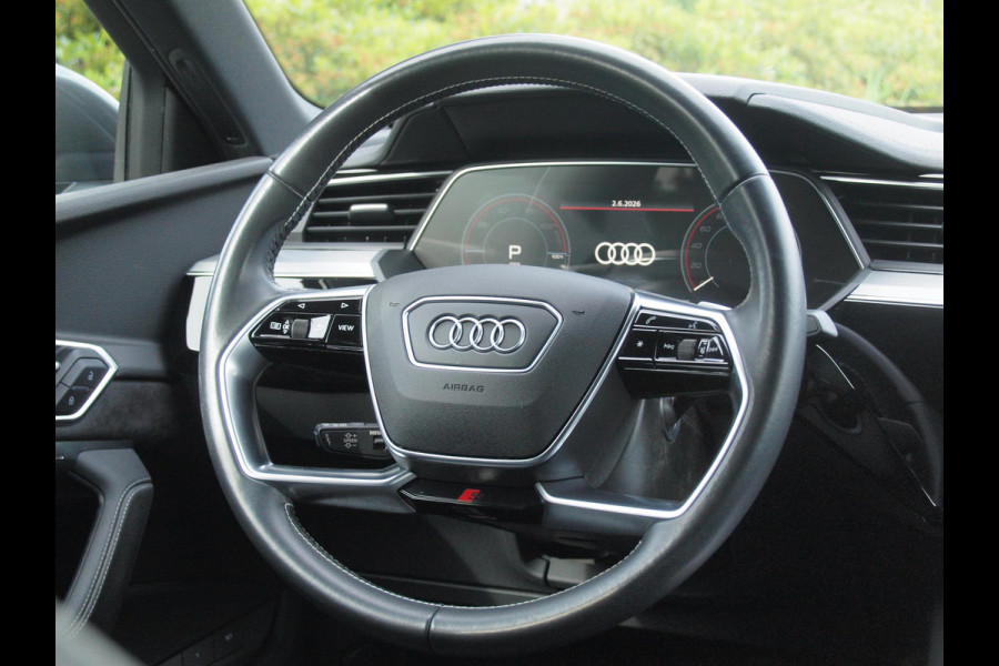 Audi e-tron Sportback 55 quattro S edition 95 kWh | Panoramadak | Camera | Sfeerverlichting | Bang & Olufsen | 22 inch |