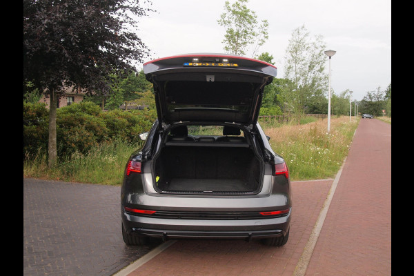 Audi e-tron Sportback 55 quattro S edition 95 kWh | Panoramadak | Camera | Sfeerverlichting | Bang & Olufsen | 22 inch |