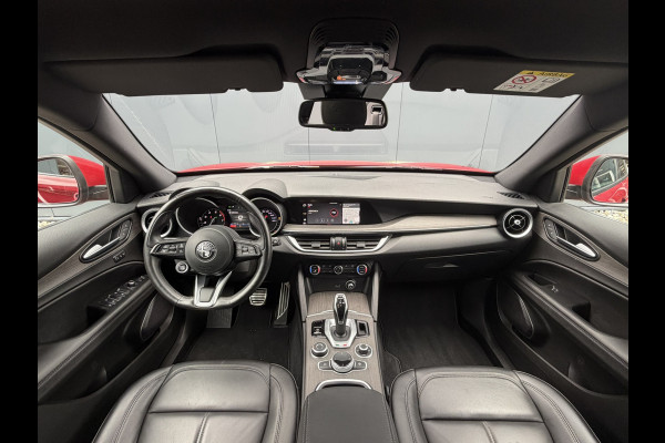 Alfa Romeo Stelvio 2.0 T AWD Ti | Stoel/Stuurverwarming | 20" Velgen | Camera