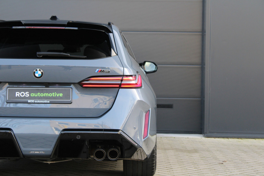 BMW 5 Serie Touring M5 | KERAMISCH | BTW | M-DRIVE PROFESSIONAL | CARBON SPLITTER | COMFORT-PACK | ALCANTARA | 4X STOELVERW |