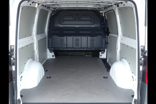 Mercedes-Benz eVito eVito 112 L2 60 kWh snelladen Camera/Navigatie/PDC