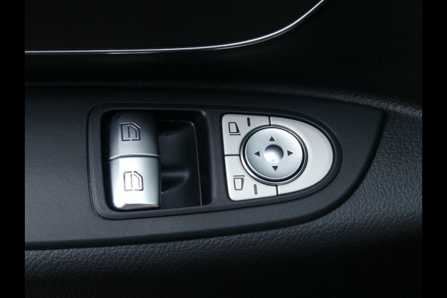 Mercedes-Benz eVito eVito 112 L2 60 kWh snelladen Camera/Navigatie/PDC