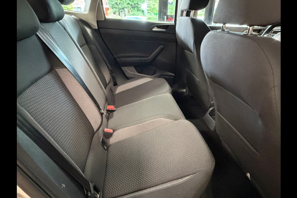 Volkswagen Taigo 1.0 TSI AIRCO APPLE CARPLAY STOELVERWARMING CRUISE PDC START/STOP BLUETOOTH