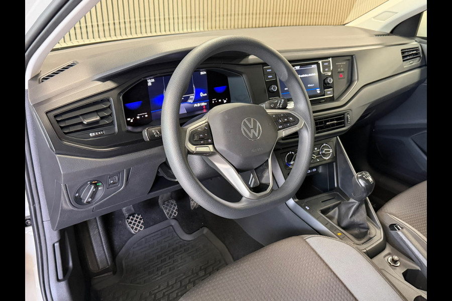 Volkswagen Taigo 1.0 TSI AIRCO APPLE CARPLAY STOELVERWARMING CRUISE PDC START/STOP BLUETOOTH