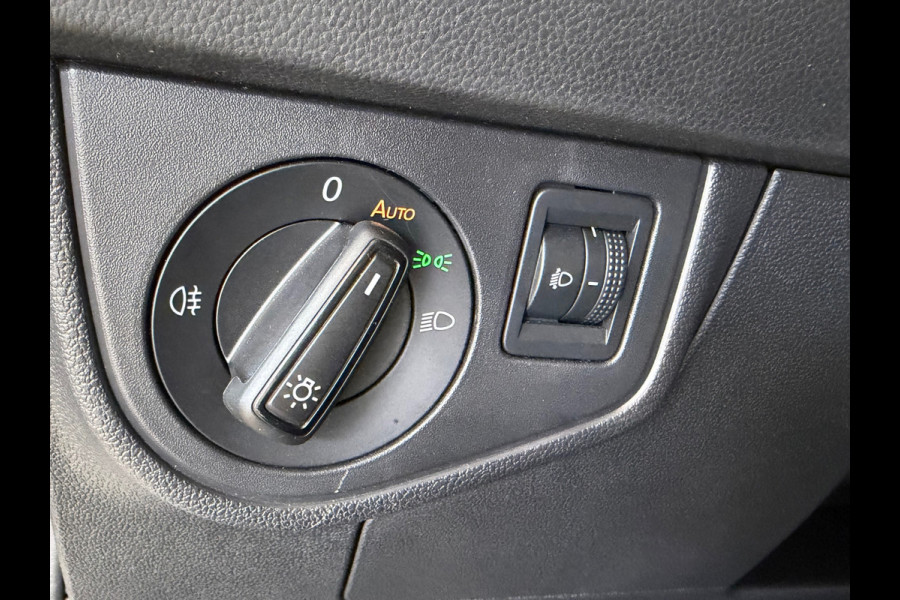 Volkswagen Taigo 1.0 TSI AIRCO APPLE CARPLAY STOELVERWARMING CRUISE PDC START/STOP BLUETOOTH