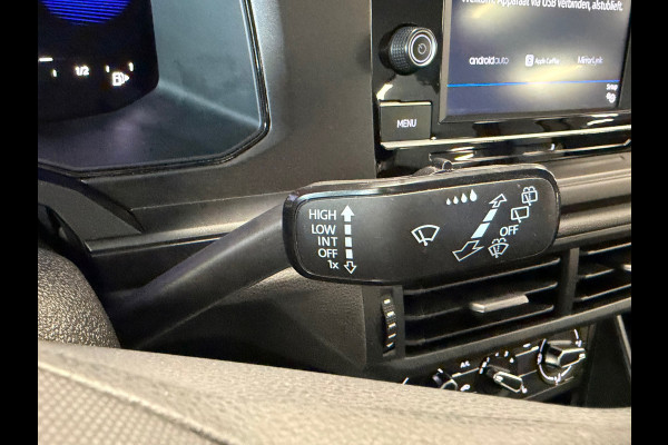 Volkswagen Taigo 1.0 TSI AIRCO APPLE CARPLAY STOELVERWARMING CRUISE PDC START/STOP BLUETOOTH