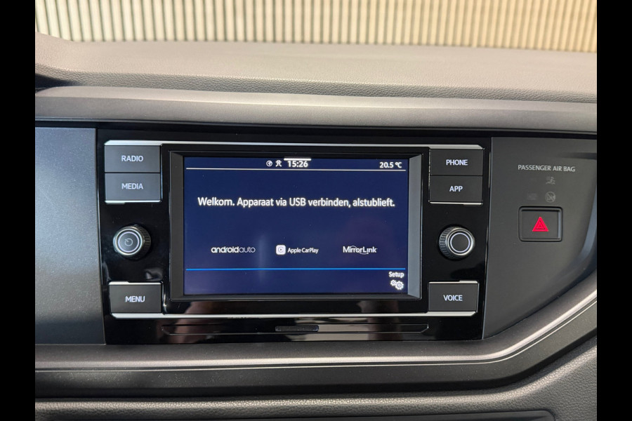 Volkswagen Taigo 1.0 TSI AIRCO APPLE CARPLAY STOELVERWARMING CRUISE PDC START/STOP BLUETOOTH