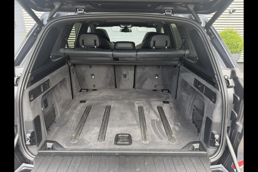 BMW X5 M50i High Executive | M-Sport | Panoramadak | 360* Camera | Skylounge | Laser | Elektrische Trekhaak |