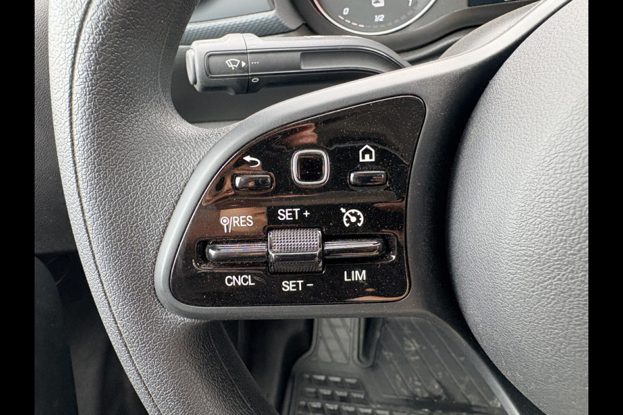 Mercedes-Benz eCitan 112 51 kWh 122PK L1 Base 284 WLTP 98,8 (SOH) MBUX Trekhaak 75kW Snelladen Apple Carplay Cruise Control Laadkabel