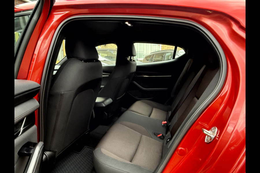 Mazda 3 2.0 e-SkyActiv-G M Hybrid Comfort Navi, Camera, App Connect