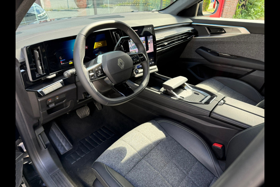 Renault Espace E-Tech full hybrid 200 techno 7p. - Automaat - Panoramadak - Navi - Camera