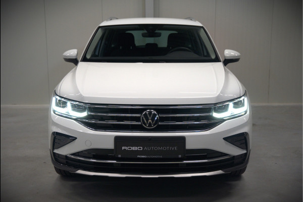 Volkswagen Tiguan 1.4 TSI eHybrid Elegance Business | Stoelverwarming | Stuurverwarming | Massage | 360 Camera | iQ Light | Ambiance Verlichting | Adaptive Cruise Control | Keyless | Apple Carplay | Navigatie | SOH 96%