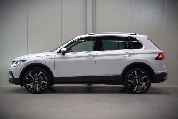 Volkswagen Tiguan 1.4 TSI eHybrid Elegance Business | Stoelverwarming | Stuurverwarming | Massage | 360 Camera | iQ Light | Ambiance Verlichting | Adaptive Cruise Control | Keyless | Apple Carplay | Navigatie | SOH 96%